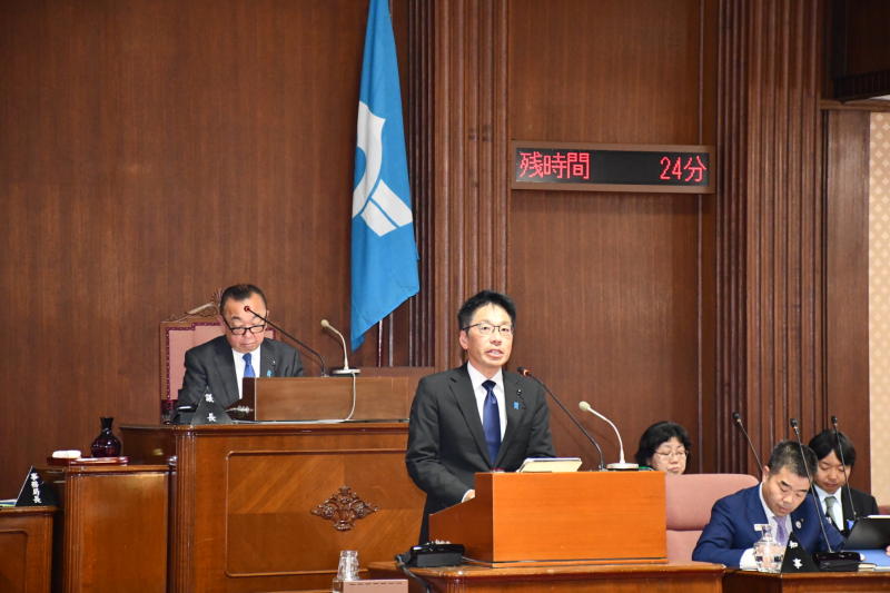 【滋賀県議会】かわい昭成議員が一般会計補正予算に対して質疑を行いました